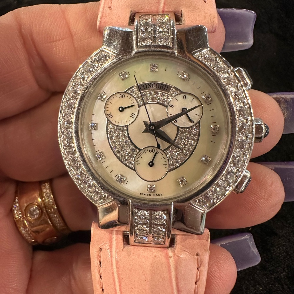 Women's 18k White Gold Concord with Mop Diamond dial and diamond bezel